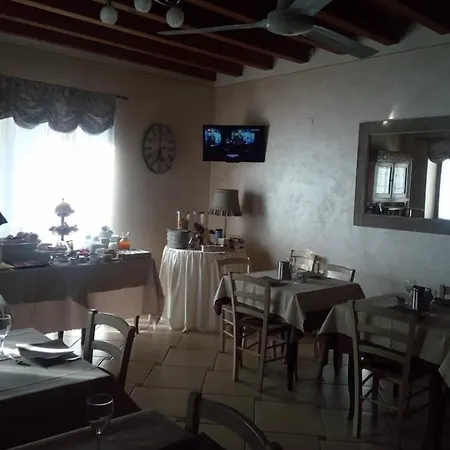 Penzion Al Borgo Alloggi 2*