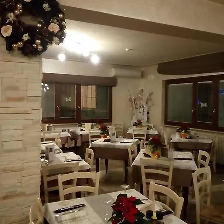 Al Borgo Alloggi Penzion Desenzano del Garda