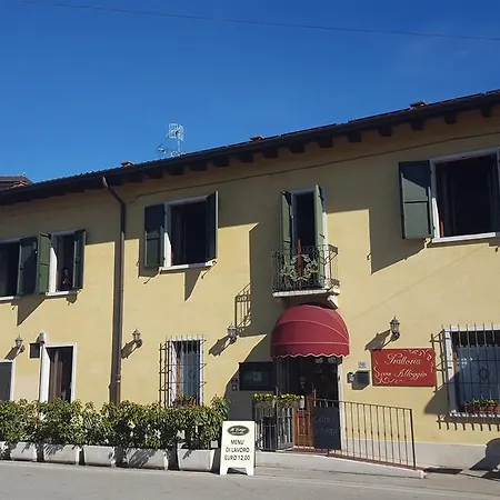 Al Borgo Alloggi 2* Desenzano del Garda